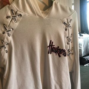 Huskers hooded cramped sweater!